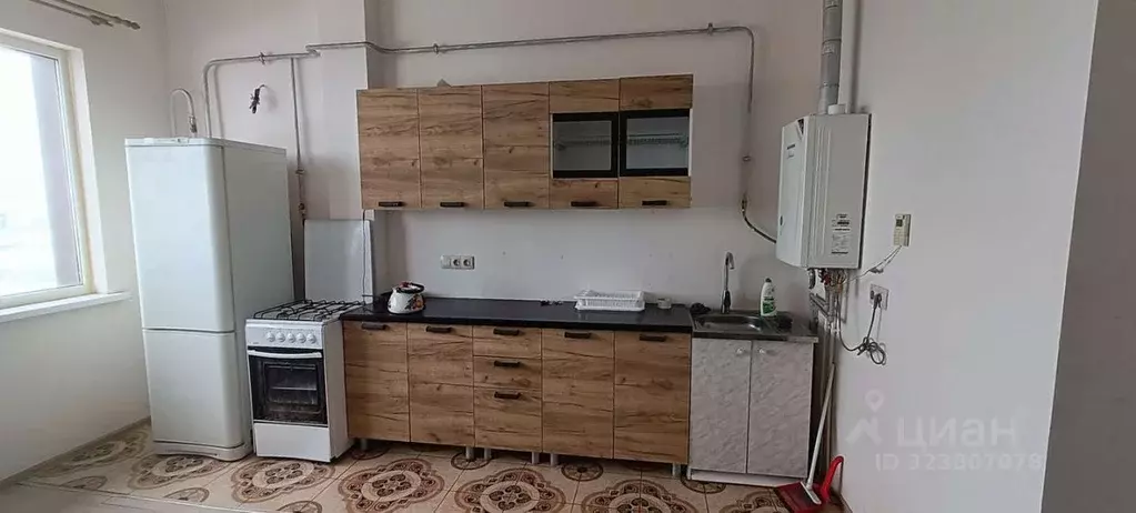 1-к кв. Адыгея, Тахтамукайский район, Старобжегокайское с/пос, Новая ... - Фото 1