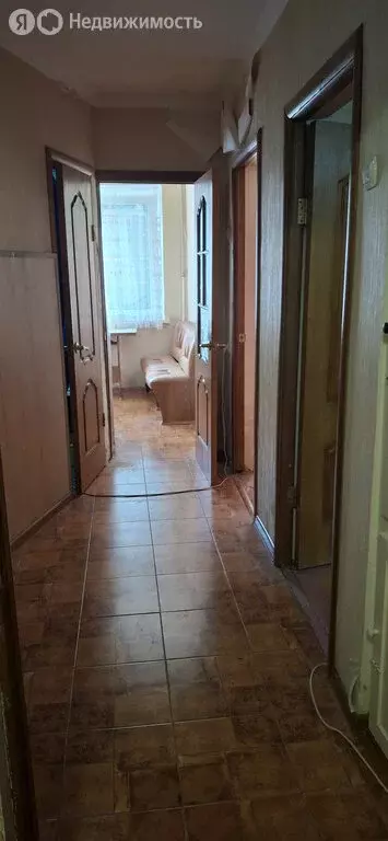 3-комнатная квартира: Владикавказ, Владикавказская улица, 17к3 (57 м) - Фото 1
