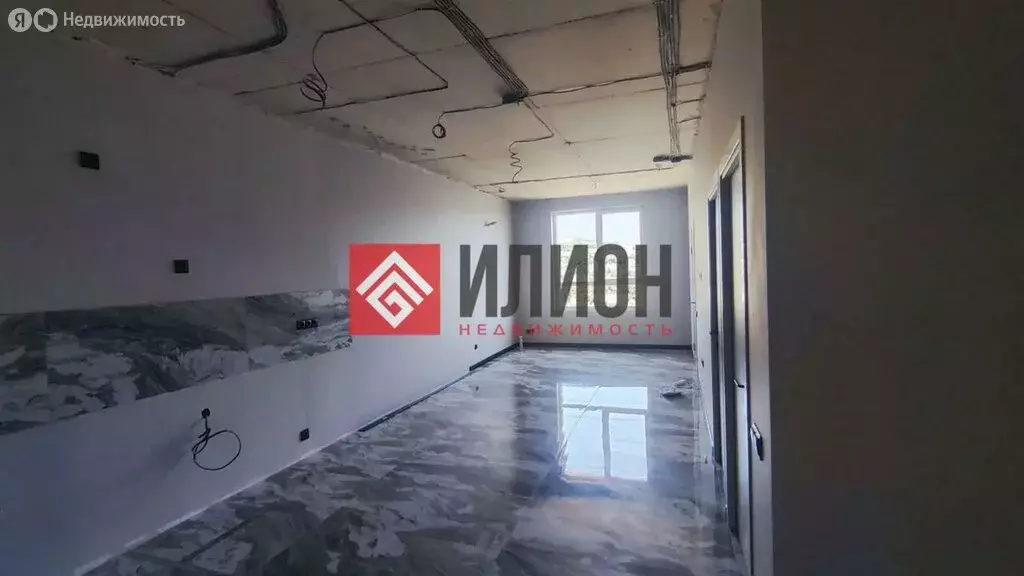 3-комнатная квартира: Ялта, улица Блюхера, 19 (87 м) - Фото 1