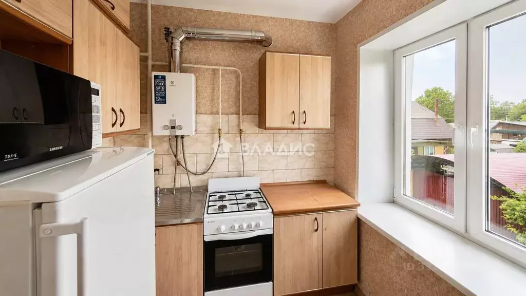 2-к кв. Московская область, Раменское Западный проезд, 4 (41.8 м) - Фото 2