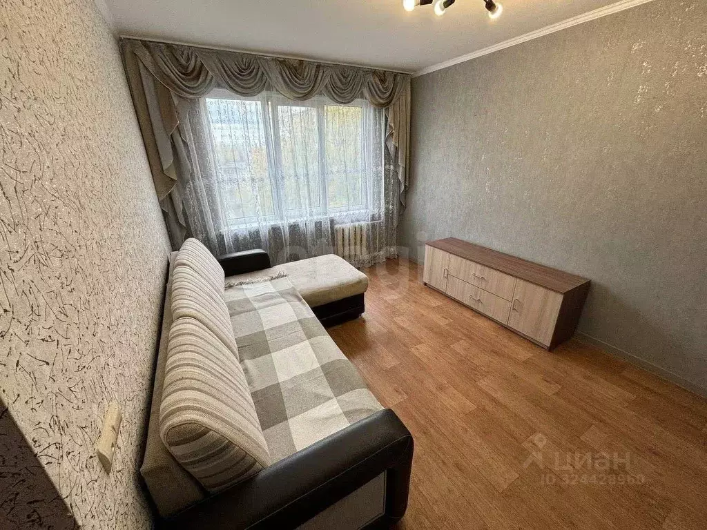 2-к кв. Пермский край, Пермь Дубовская ул., 10 (37.0 м) - Фото 1