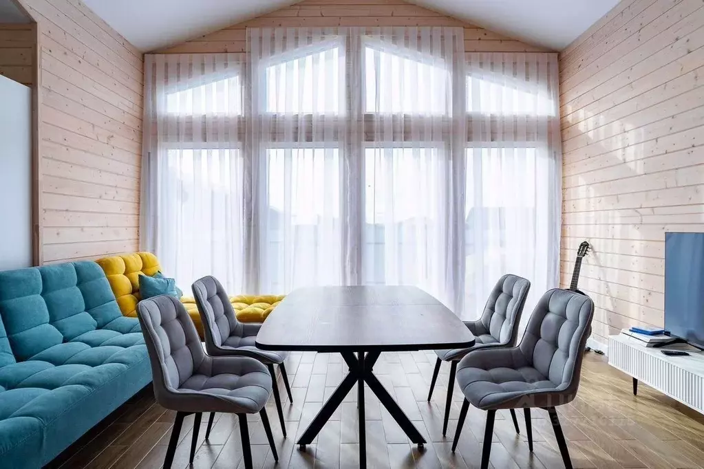 Дом в Ленинградская область, Ломоносовский район, Виллозское городское ... - Фото 1