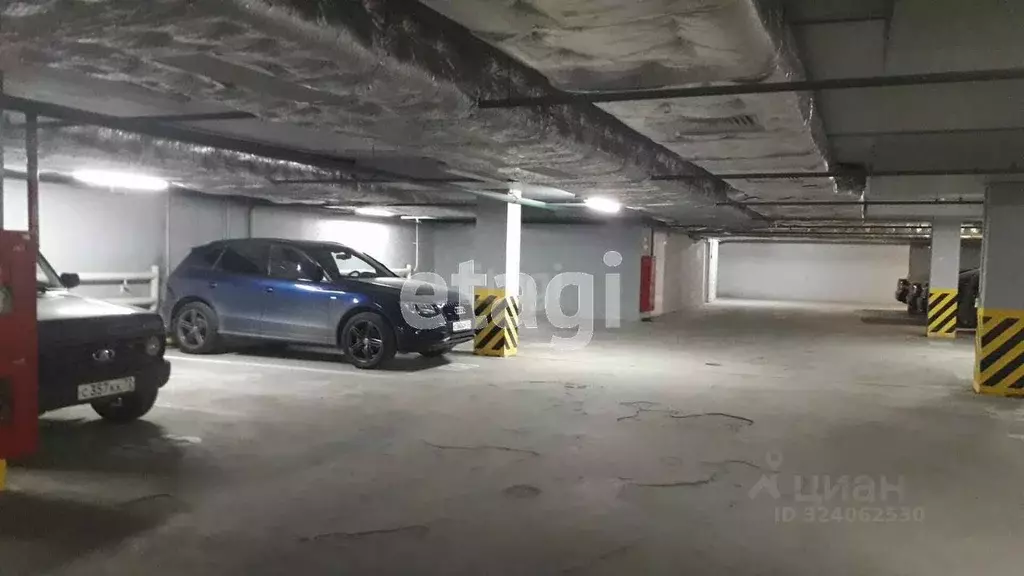 Гараж в Тюменская область, Тюмень ул. Максима Горького, 42А (13 м) - Фото 1