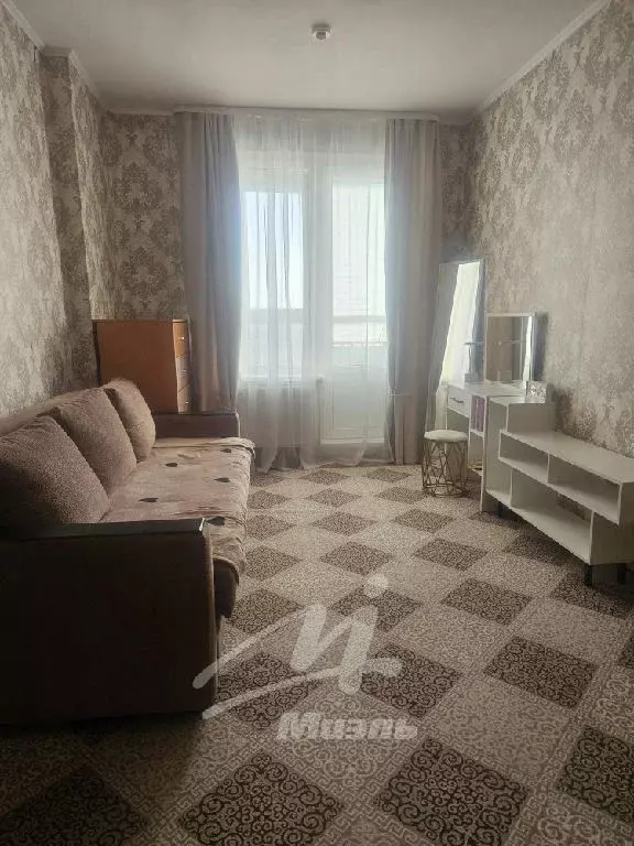 Продается 1-комнатная квартира - Фото 1