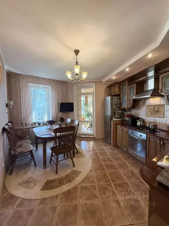 3-к кв. Брянская область, Брянск ул. Ромашина, 37 (91.8 м) - Фото 2