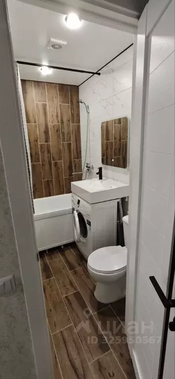 Студия Татарстан, Казань просп. Победы, 47 (18.0 м) - Фото 1