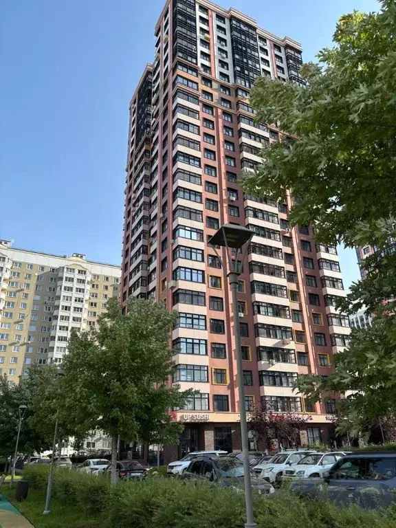 3-к кв. Москва, Москва, Московский г. ул. Москвитина, 9к2 (73.7 м) - Фото 1