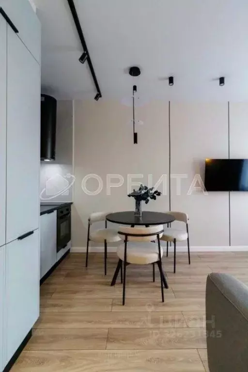 1-к кв. Тюменская область, Тюмень ул. Молодогвардейцев, 5к1 (29.7 м) - Фото 2