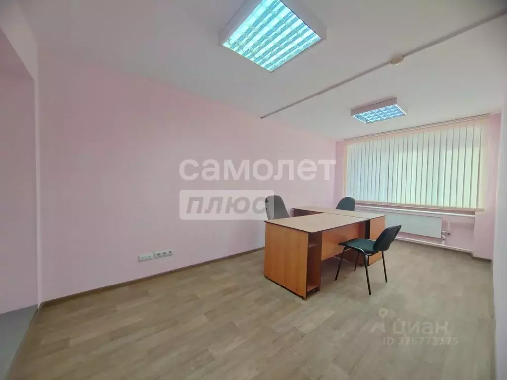 Офис в Новосибирская область, Новосибирск Тайгинская ул., 13/1 (50 м) - Фото 1