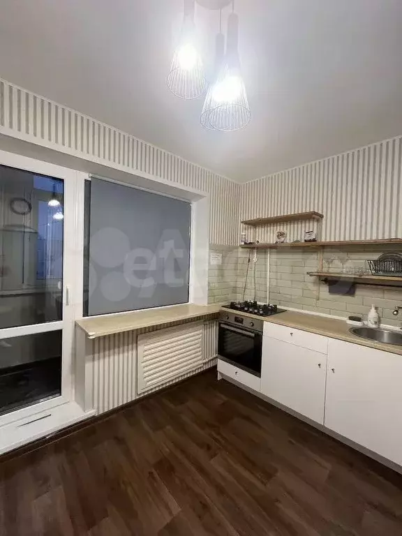 1-к. квартира, 37 м, 9/9 эт. - Фото 1