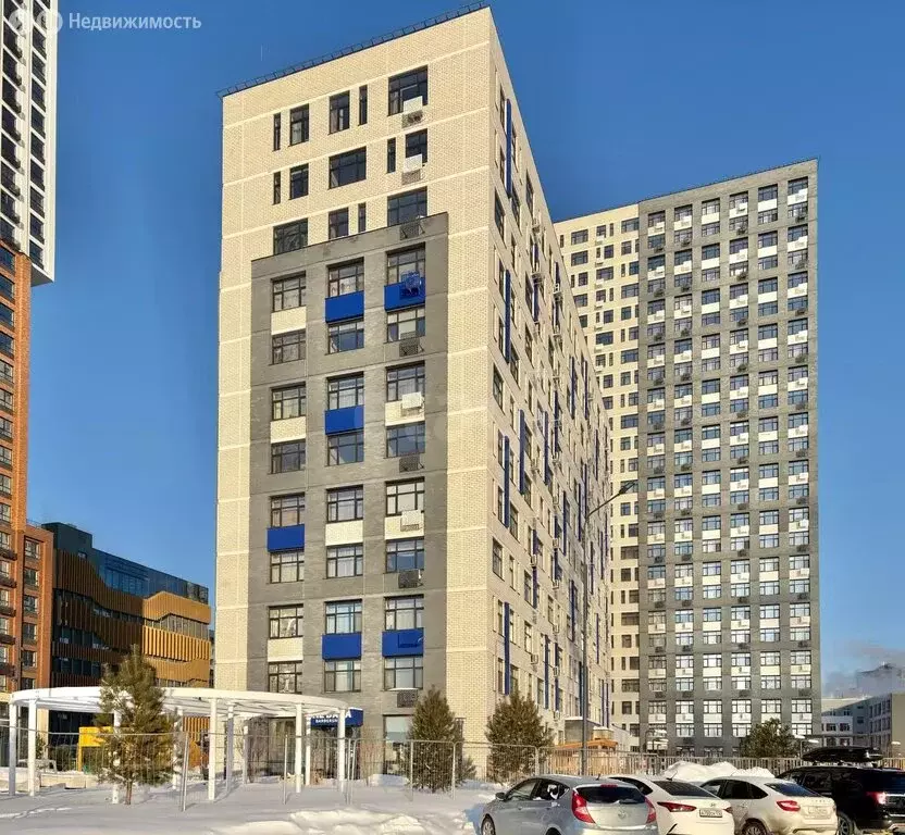 2-комнатная квартира: Тюмень, улица Тимофея Чаркова, 91 (59.7 м) - Фото 2