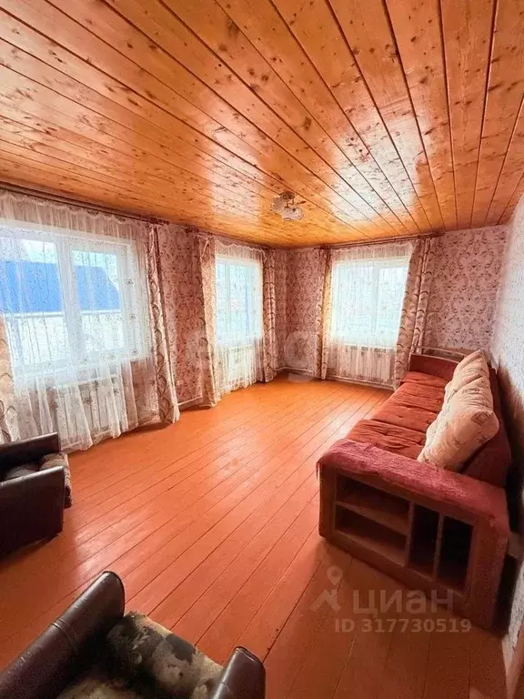 Дом в Башкортостан, Альшеевский район, с. Раевский ул. Бикеева (83 м) - Фото 1