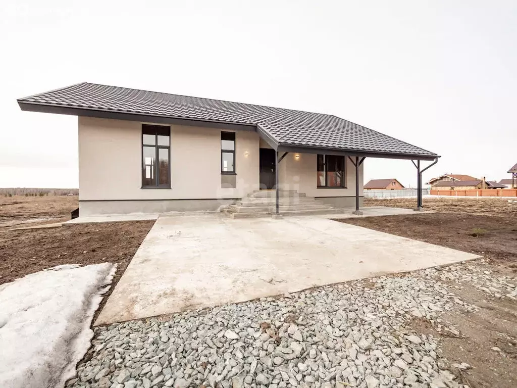 Дом в Садовый, микрорайон Северный, Калиновая улица (176.3 м) - Фото 0