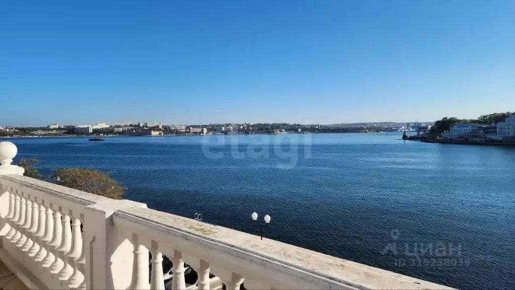 Студия Севастополь наб. Адмирала Перелешина, 3 (65.0 м) - Фото 0