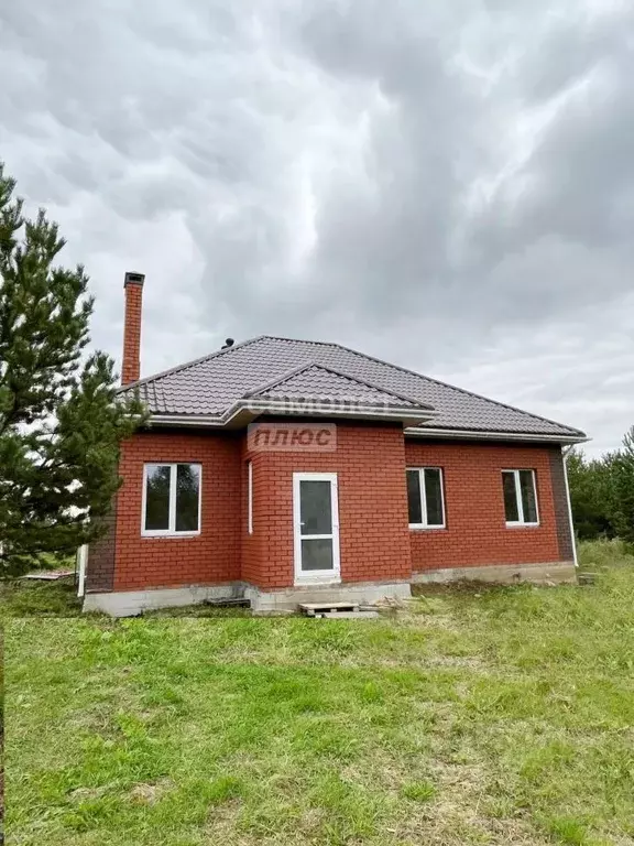 Дом в Свердловская область, Каменский городской округ, пос. Солнечный ... - Фото 0