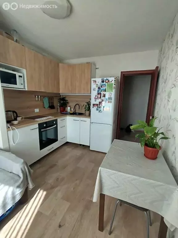 1-комнатная квартира: посёлок городского типа Стройкерамика, улица ... - Фото 1