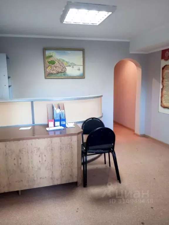 Помещение свободного назначения в Чувашия, Чебоксары просп. Максима ... - Фото 1