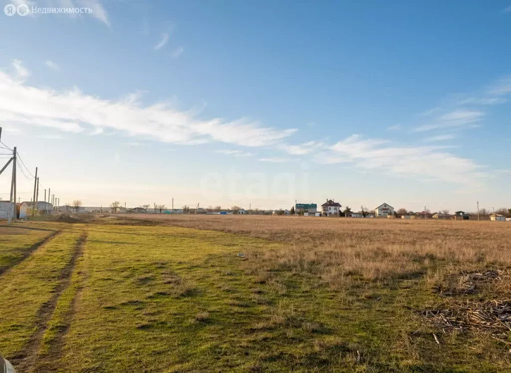 Участок в Черноморский район, Окунёвское сельское поселение, село ... - Фото 2