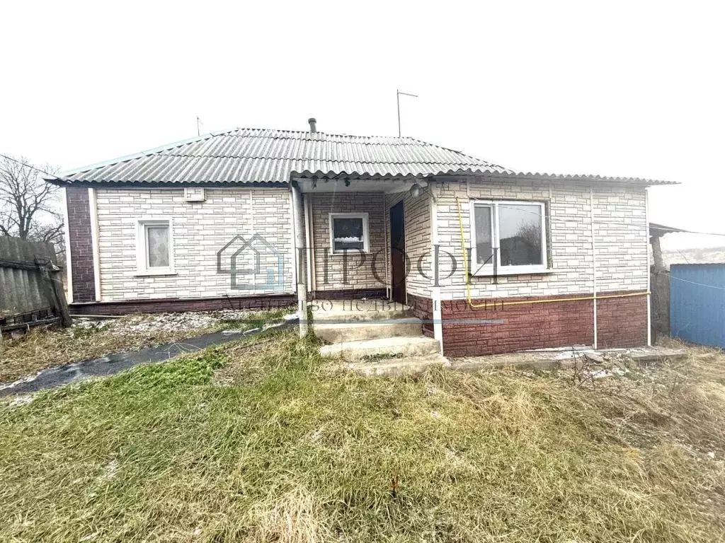 Дом в Белгородская область, Чернянский район, Большанское с/пос, Малый ... - Фото 1