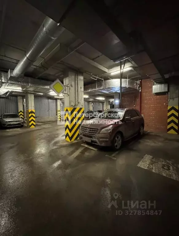 Гараж в Санкт-Петербург ул. Плесецкая, 8к1 (13 м) - Фото 2