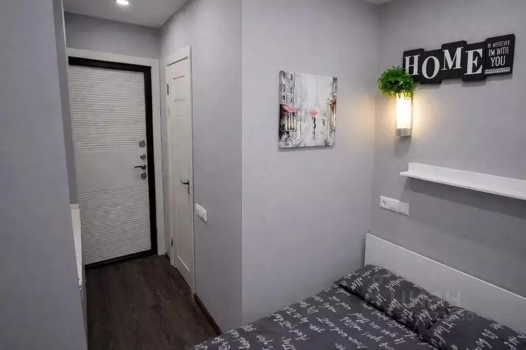 Студия Москва пос. Коммунарка, ул. Бачуринская, 7к2 (10.0 м) - Фото 1