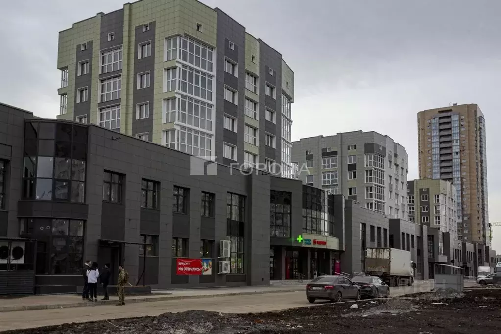 2-к кв. Кемеровская область, Новокузнецк ул. Свердлова, 9 (66.0 м) - Фото 0