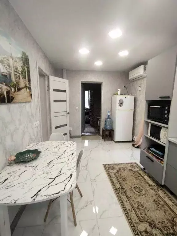 Дом в Краснодарский край, Северский район, Афипское городское ... - Фото 1