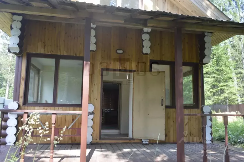 Дом в Свердловская область, Нижнесергинское городское поселение, пос. ... - Фото 1