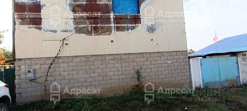 Дом в Волгоградская область, Волгоград Южно-Сибирская ул. (42 м) - Фото 1