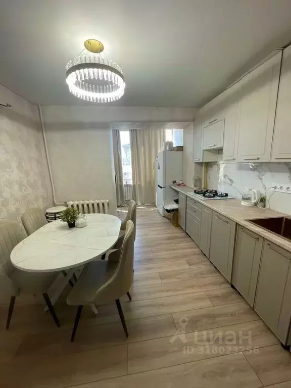 1-к кв. Оренбургская область, Оренбург ул. Шевченко, 249/2 (58.0 м) - Фото 0