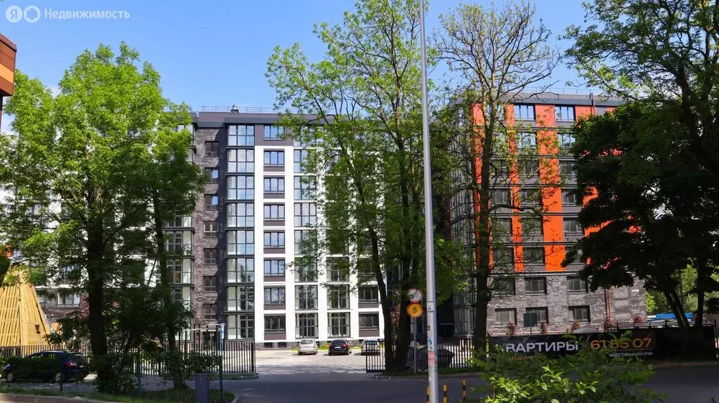 Квартира-студия: Калининград, Земельная улица, 30 (70.68 м) - Фото 2