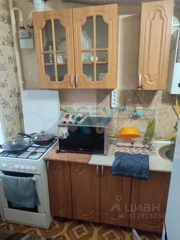1-к кв. Белгородская область, Белгород Радуга мкр, ул. Шершнева, 30 ... - Фото 0