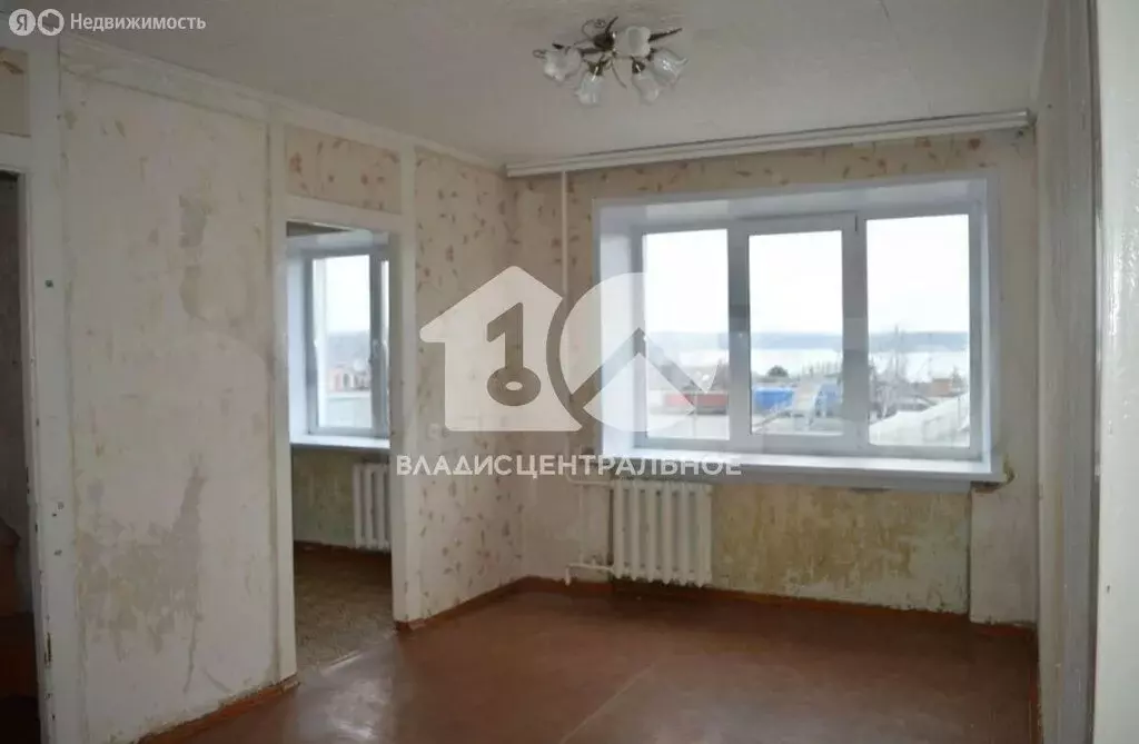4-комнатная квартира: Бердск, Вокзальная улица, 52 (59.8 м) - Фото 1