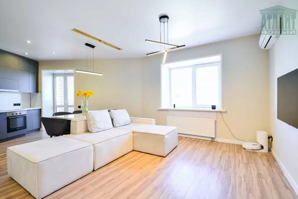 2-к кв. Хабаровский край, Хабаровск ул. Шеронова, 4к2 (61.5 м) - Фото 1