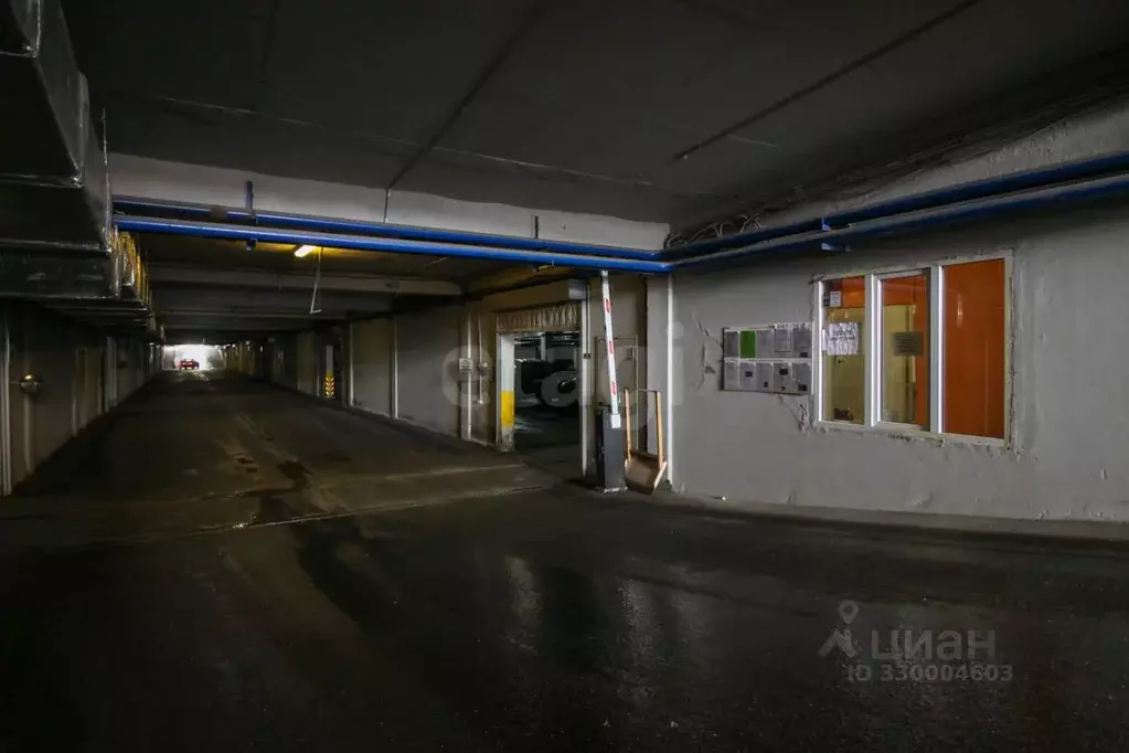 Гараж в Ханты-Мансийский АО, Сургут ул. Александра Усольцева, 23 (16 ... - Фото 1