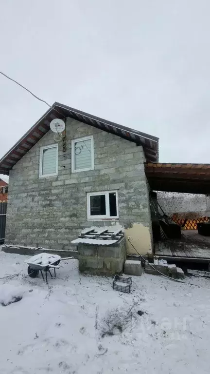 Дом в Свердловская область, Каменский муниципальный округ, Техмаш ... - Фото 1