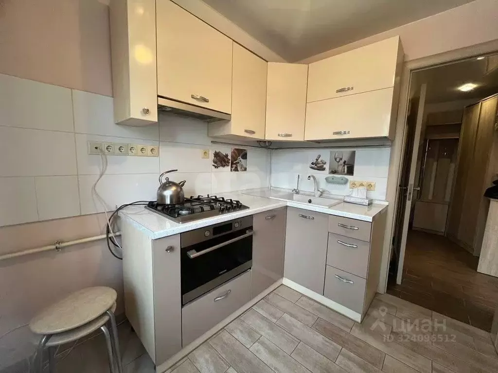 1-к кв. Санкт-Петербург ул. Зины Портновой, 13 (31.8 м) - Фото 1