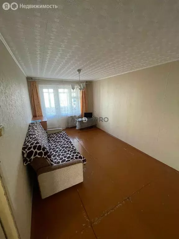 3-комнатная квартира: Уфа, улица Юрия Гагарина, 68 (60 м) - Фото 1