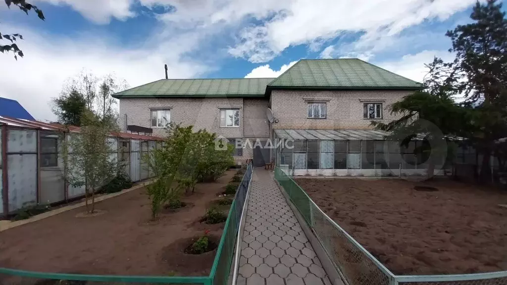 Дом 210 м на участке 10 сот. - Фото 0