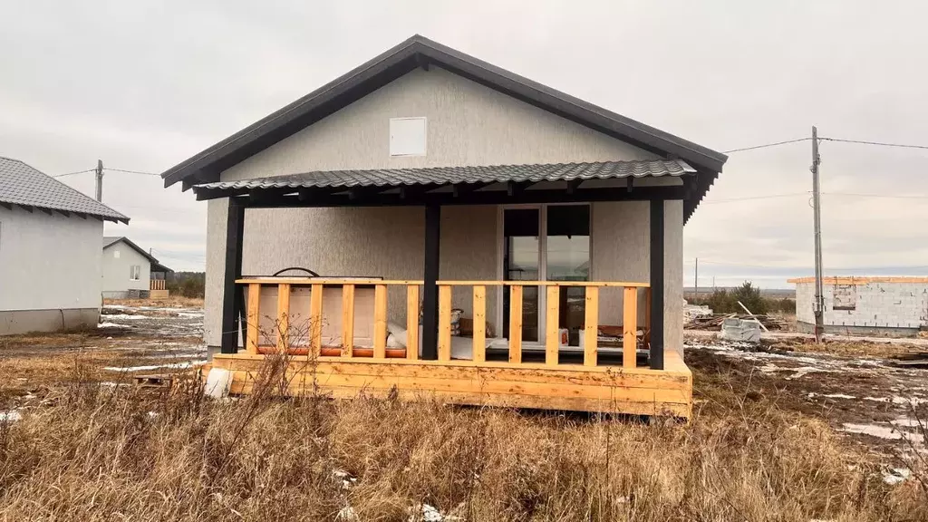 Дом в Свердловская область, Белоярский муниципальный округ, д. Гусева ... - Фото 1