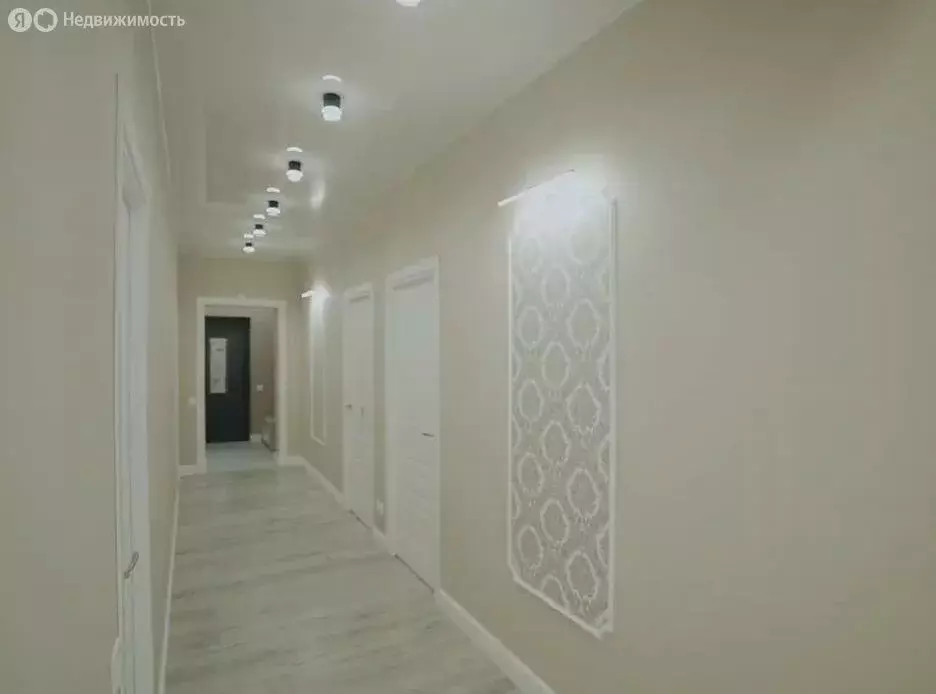 Дом в Ленинградская область, Гатчинский муниципальный округ, городской ... - Фото 1