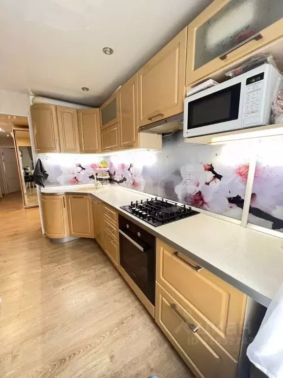 4-к кв. Коми, Ухта Интернациональная ул., 17 (70.1 м) - Фото 0