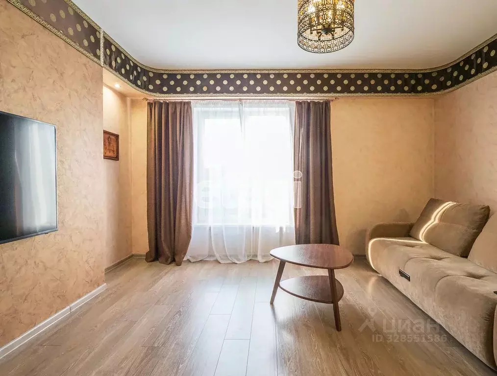 Дом в Бурятия, Улан-Удэ Батарейка мкр, ул. Батальонная, 3 (263 м) - Фото 1