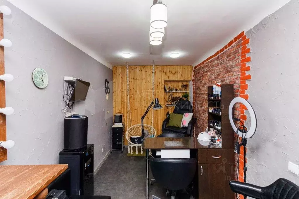 2-к кв. Тюменская область, Тюмень Фабричная ул., 20 (44.0 м) - Фото 1