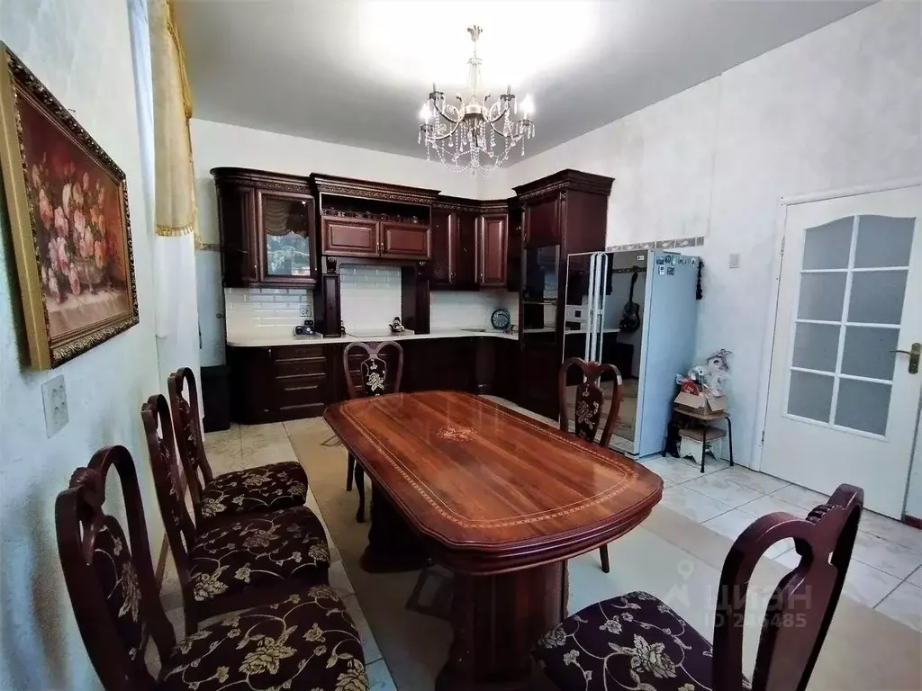 Дом в Астраханская область, Астрахань Гилянская ул., 40А (154 м) - Фото 1