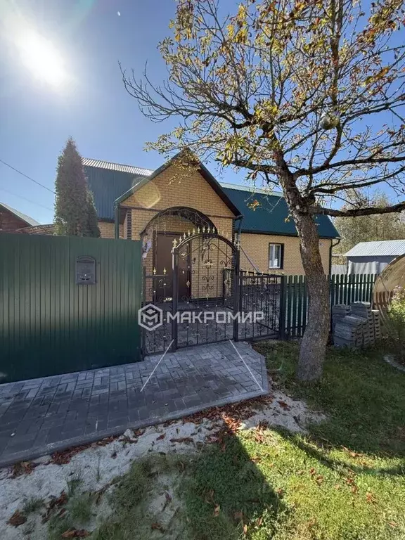 Дом в Брянская область, Брянский район, Нетьинское с/пос, пос. ... - Фото 1