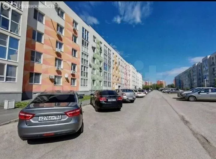 1-комнатная квартира: посёлок городского типа Стройкерамика, улица ... - Фото 0