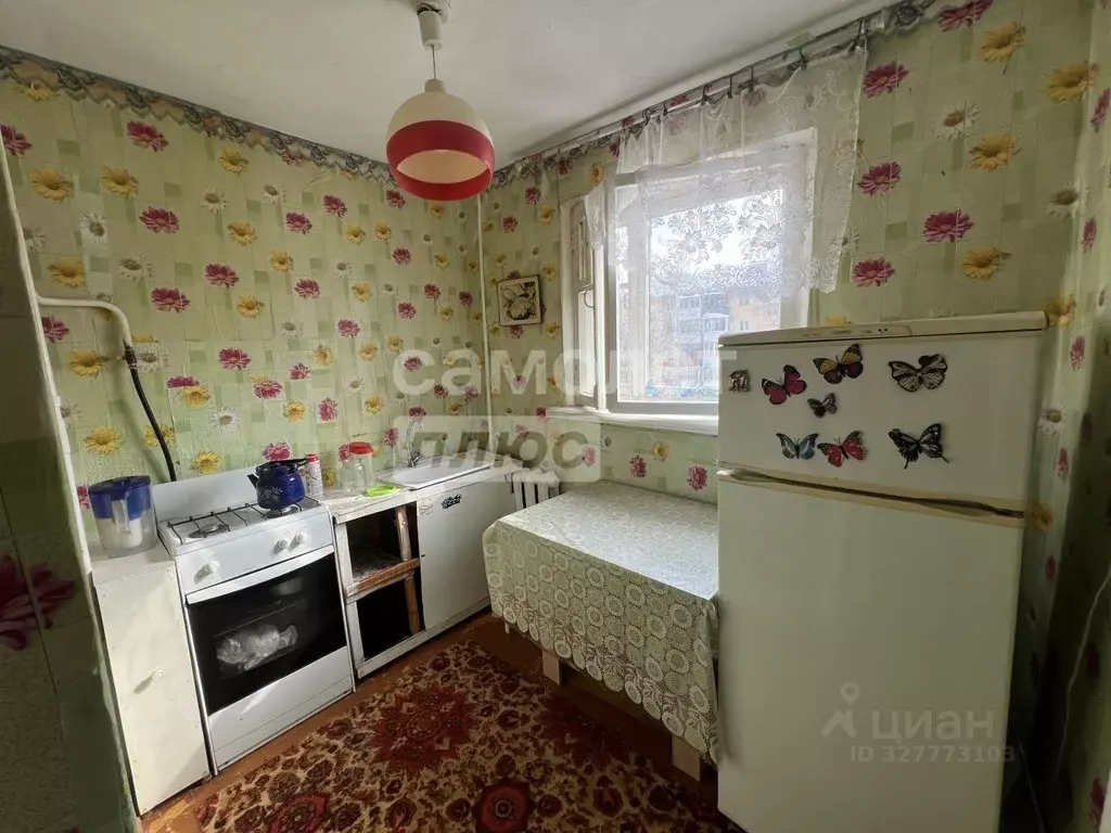 2-к кв. Свердловская область, Первоуральск ул. Ленина, 19Б (41.7 м) - Фото 1