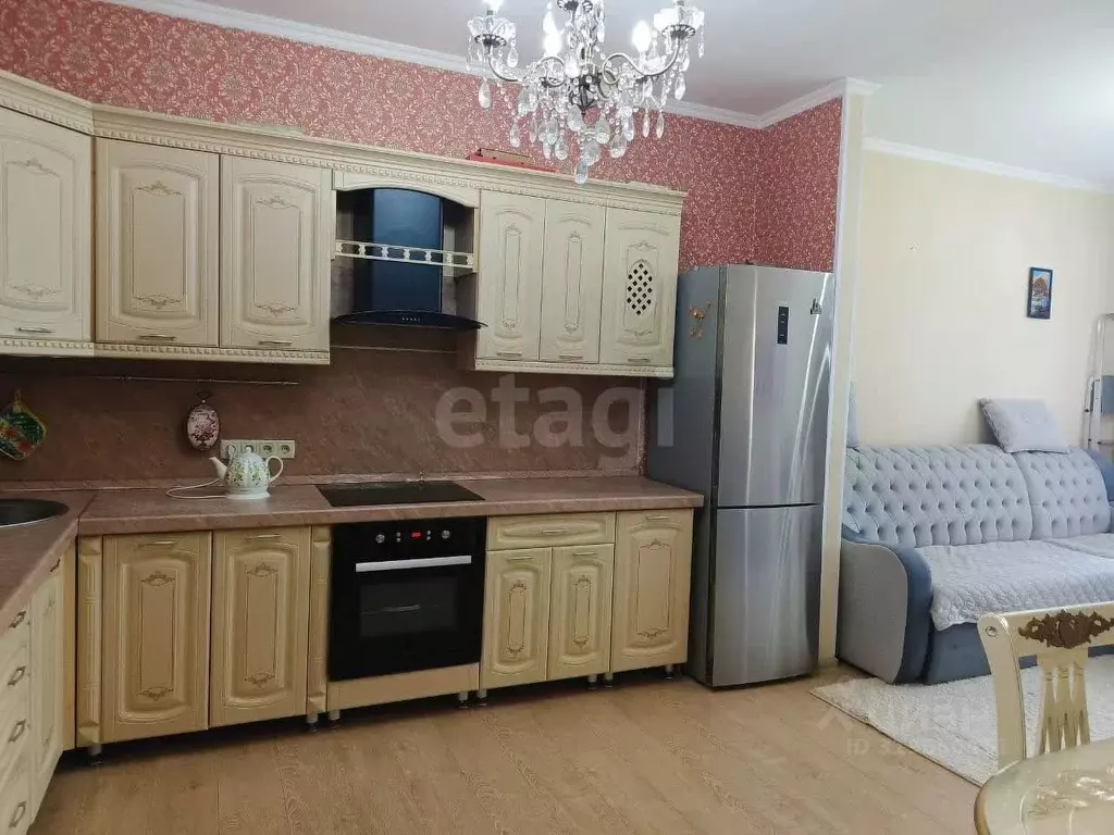 2-к кв. Ханты-Мансийский АО, Сургут Университетская ул., 39 (72.3 м) - Фото 0