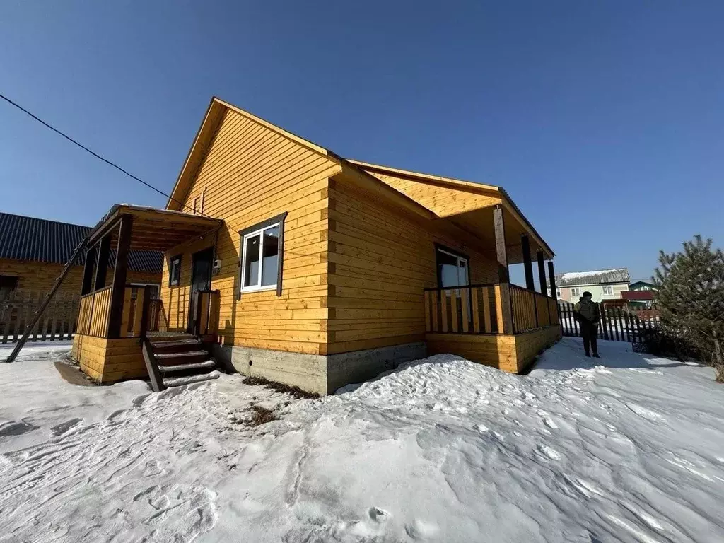 Дом в Иркутская область, Иркутский муниципальный округ, с. Смоленщина ... - Фото 2